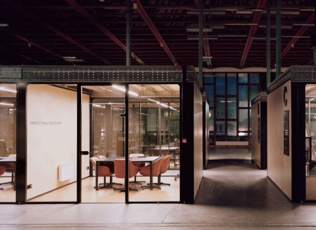 A6 K Small Meeting Facilities book room